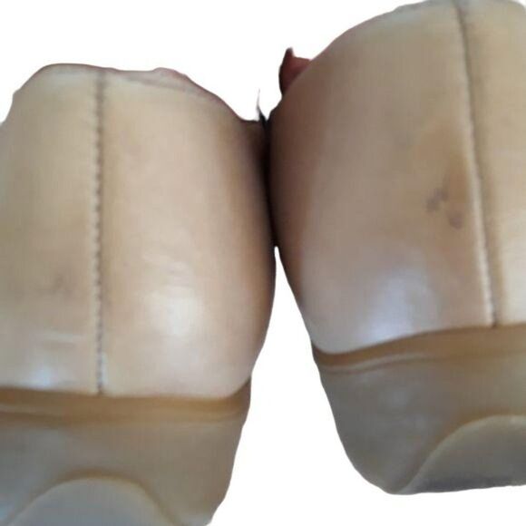 Munro Loafers Professional Leather Slide On Loafers Hook Loop Closure Tan Sz 8N - Picture 8 of 11